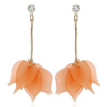 Load image into Gallery viewer, Long Hanging Flower Earring