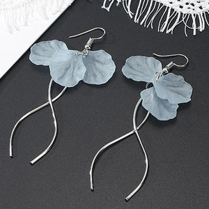 Long Hanging Flower Earring